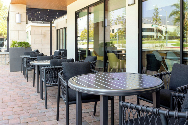 Food & Drinks 4, Towneplace Suites By Marriott Monrovia, Los Angeles