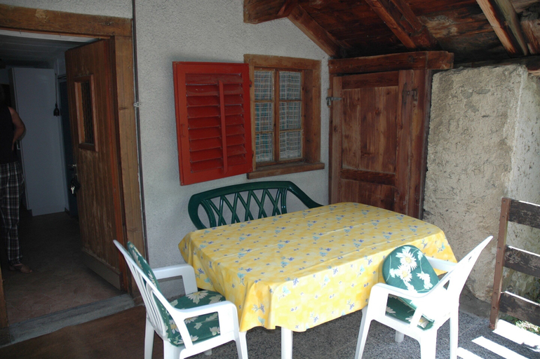 Bedroom 3, Charming Chalet Near Trails, Raron