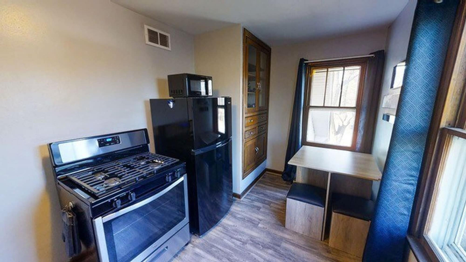Others 5, Garfield Park Stay - 5 min to Fountain Square, Indianapolis