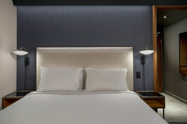 Bedroom 3, Courtyard by Marriott Houston Northeast, Houston