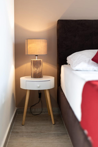 Bedroom 3, Apartments Cesare, Nin