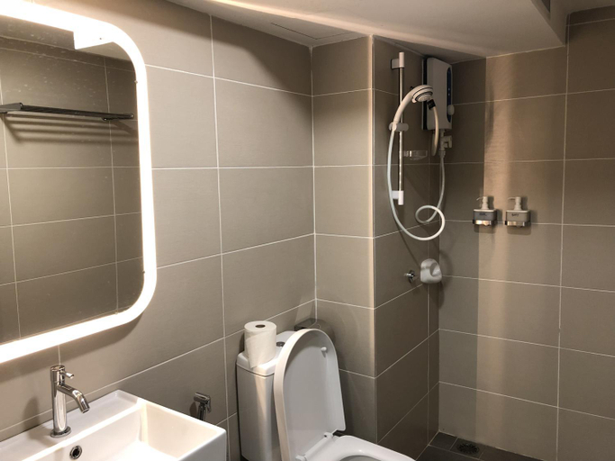 Bathroom 3, Escapade Prison Suites Petaling Jaya, Petaling Jaya