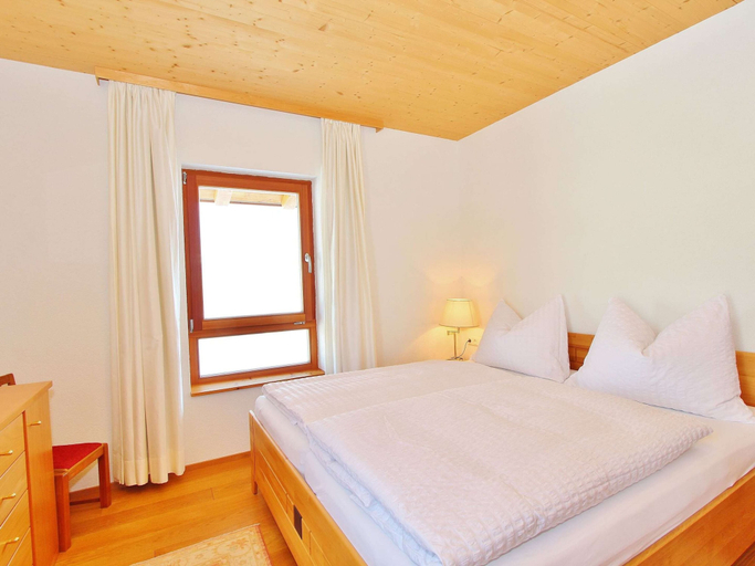 Bedroom 4, Modern Apartment Near Ski Area in St Johan in Tyrol, Kitzbühel
