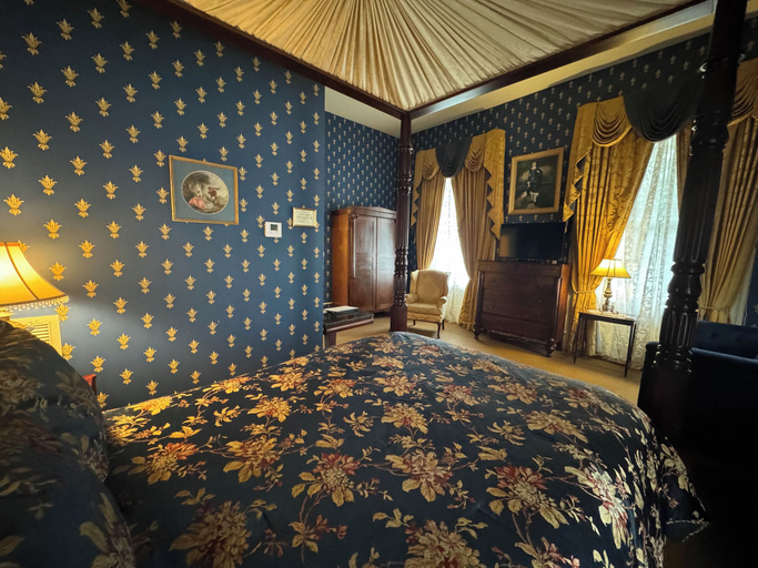Bedroom 29