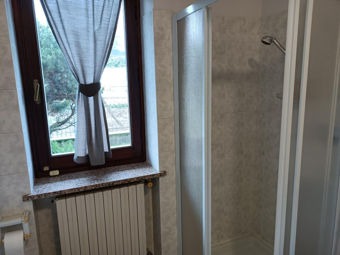 Others 2, B&B Mombracco, Cuneo