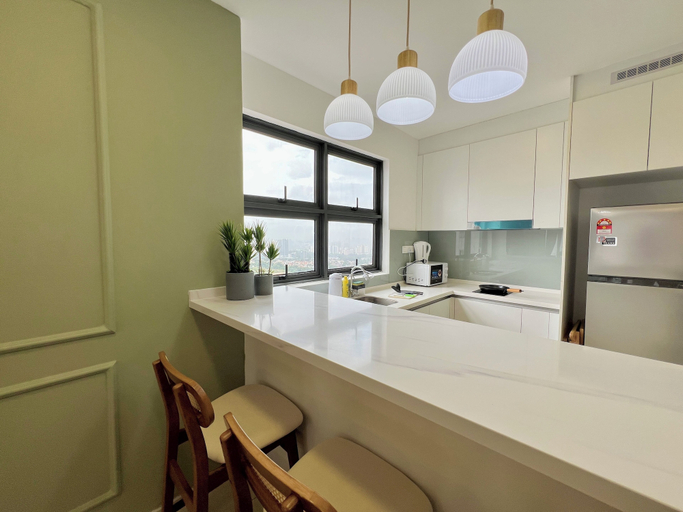 Dining Room 25