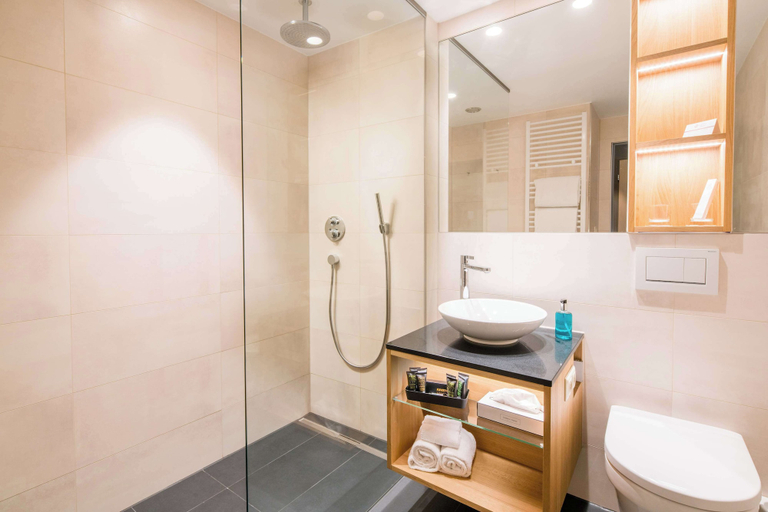 Bathroom 5, Best Western Premier Central Hotel Leonhard, Feldkirch