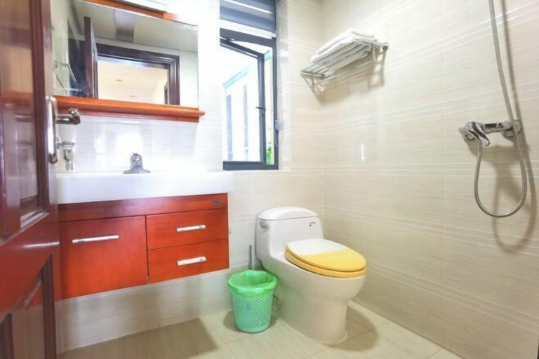 Bathroom 3, Yehai Fengqingju Hotel, Sanya