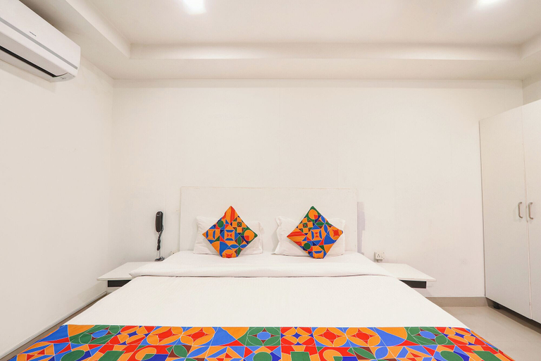 Bedroom 4, beestay by Monday Hotels Gachibowli, Hyderabad