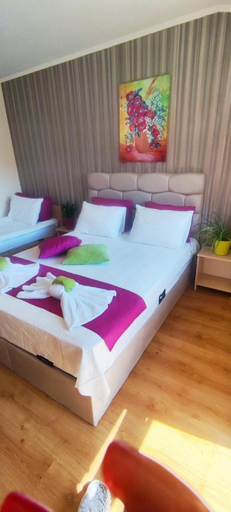 Bedroom 2, Cedar Lodge 3/4 Apartment Paradise, Bansko