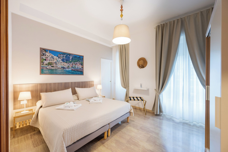 Bedroom 3, Panoramic Rooms Salerno, Salerno