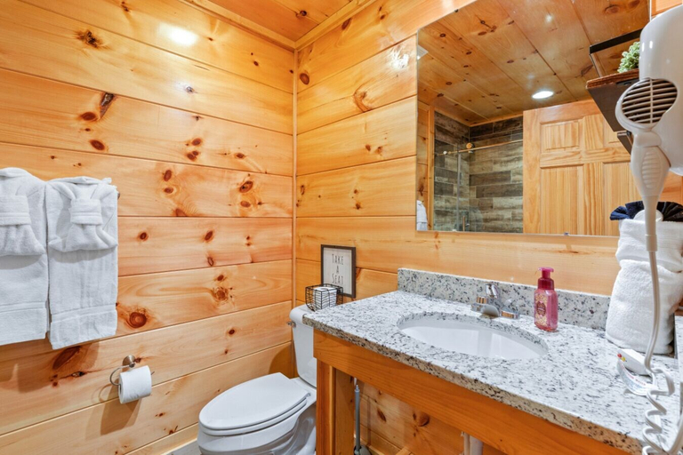 Bathroom 3, Elevated Escape by Ghosal Luxury Lodging, Sevier