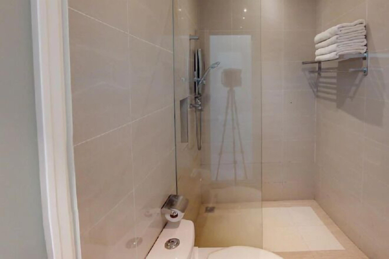 Bathroom 5