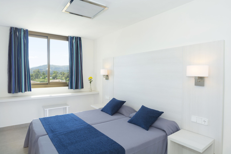 Bedroom 4, Aparthotel HSM Lago Park, Baleares
