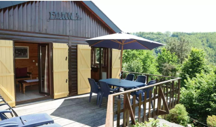 Chalet in the Ardennes in a quiet area with sauna, Luxembourg