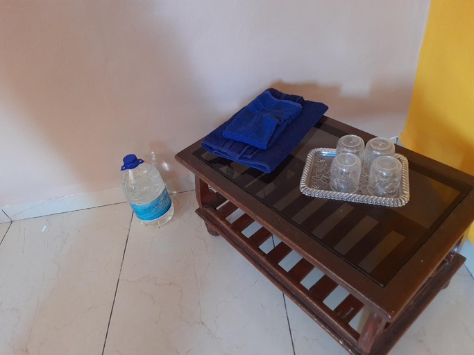 Others 5, Habib Inn, Raigarh