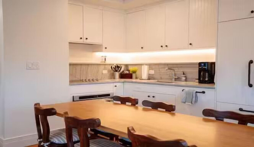 Dining Room 2