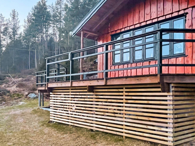Exterior 4, 5 Person Holiday Home in Averoy, Averøy