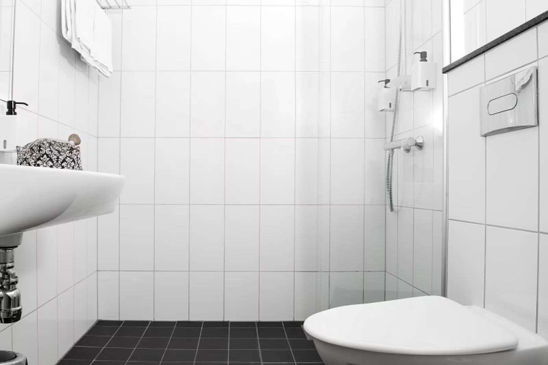 Bathroom 4, Scandic Elmia, Jönköping