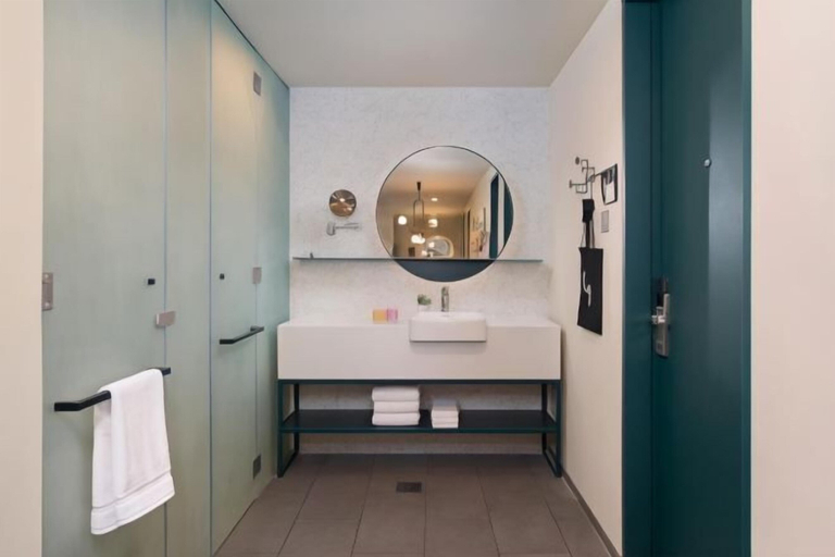 Bathroom 9