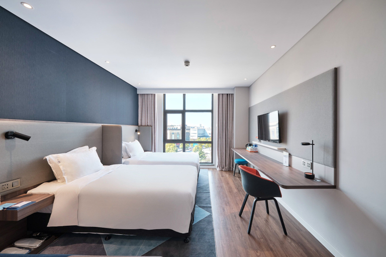 Bedroom 15