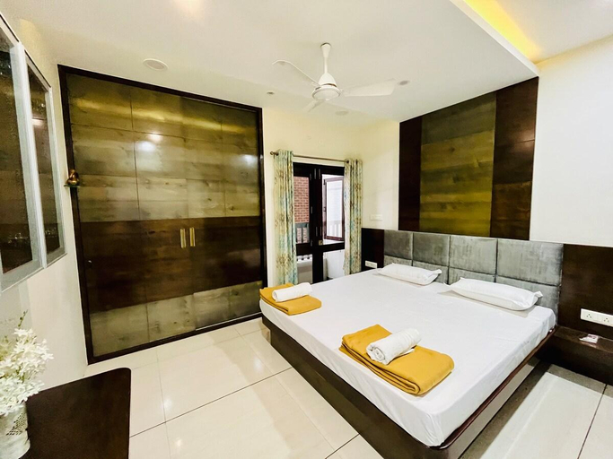 Lacomfort Stay by Arch Hospitality Services, Vadodara