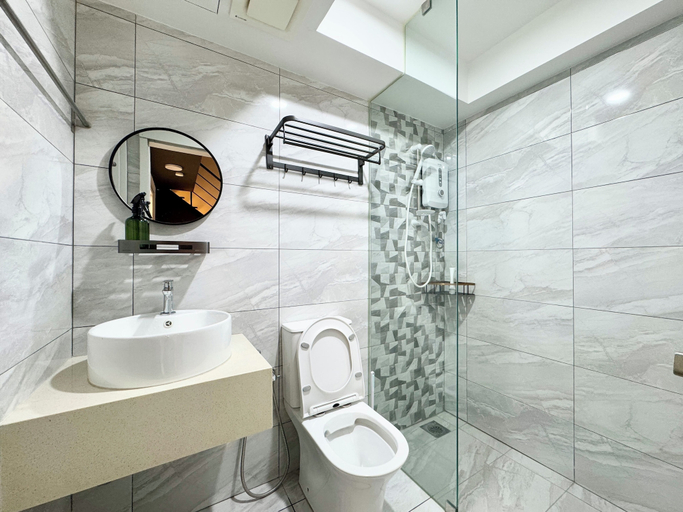 Bathroom 3