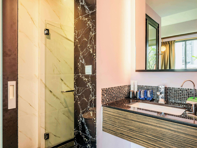Bathroom 5