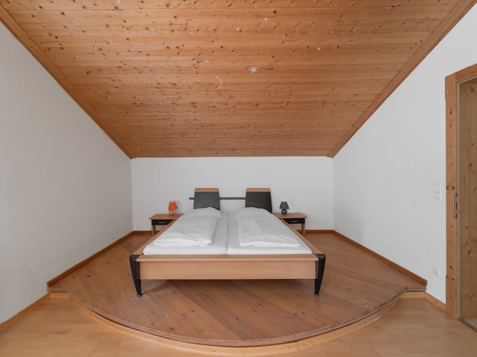 Room 4, Quaint Alpine hut in the Stubaital With Sauna, Innsbruck Land