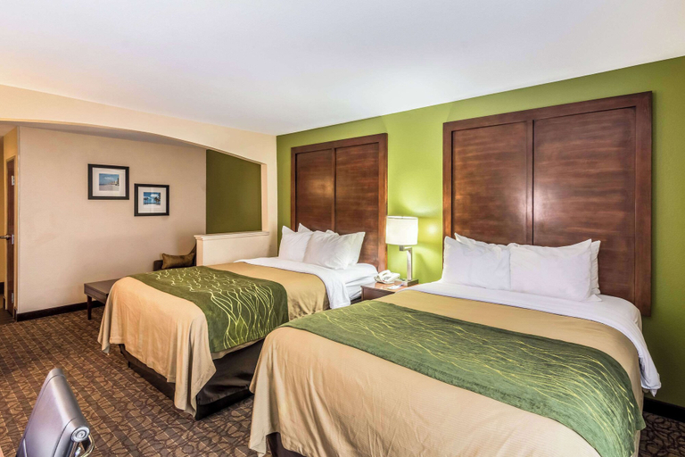 Bedroom 3, Comfort Inn & Suites Panama City North, Bay