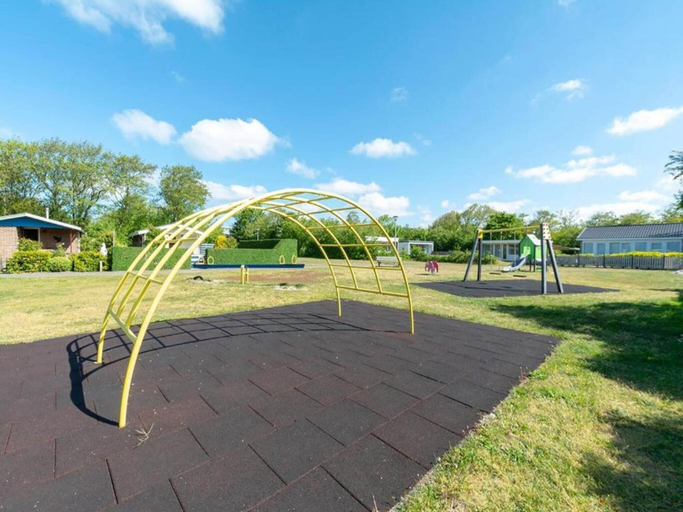 Children's area, Detached Holiday Bungalow With Garden, Zijpe