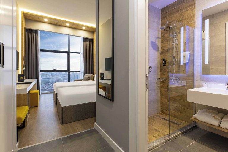 Bedroom 5, Days Inn & Suites by Wyndham Istanbul Esenyurt, Esenyurt