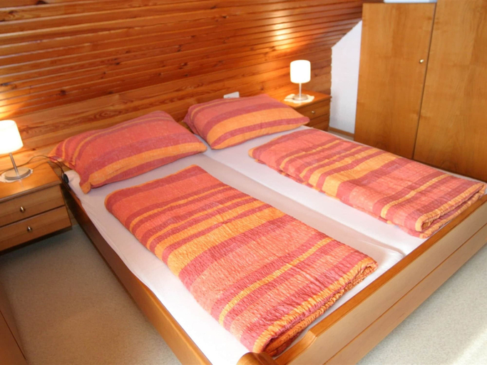 Bedroom 4, Apartment in Bleiburg Near the ski Resort, Völkermarkt