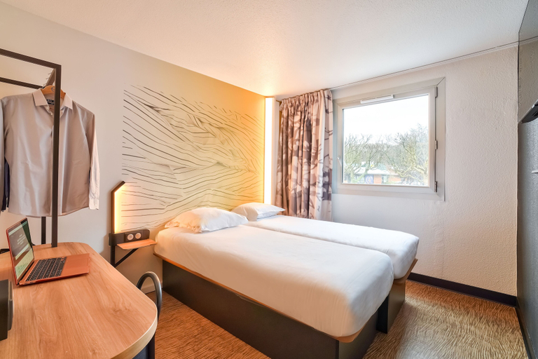 Bedroom 3, B&B HOTEL Rosny-sous-Bois Paris Est, Seine-Saint-Denis
