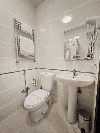 Bathroom 4, Safran Hotel, Baku