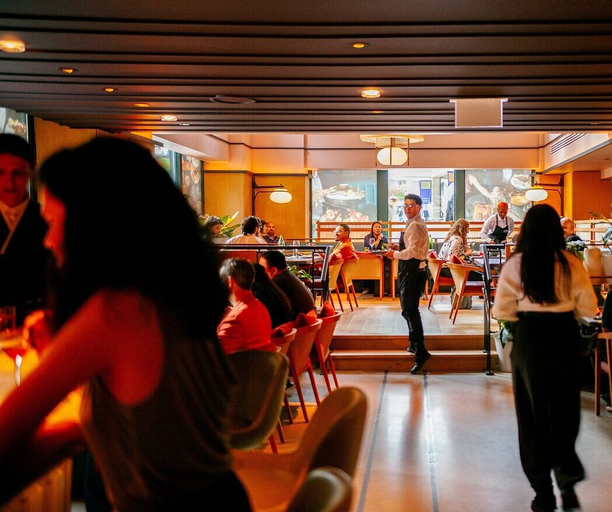 Food & Drinks 5, L7 Chicago by LOTTE, Cook