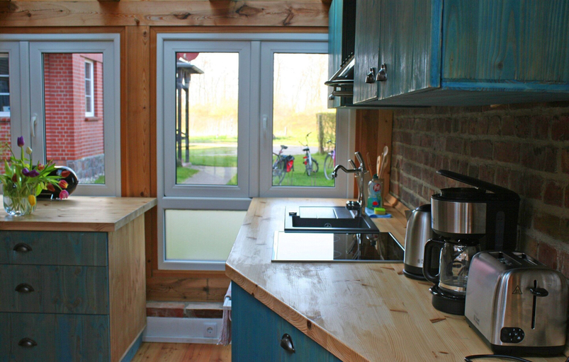 Private kitchen 2, Ferienhaus Monke\"s Kate am Stettiner Haff, Vorpommern-Greifswald