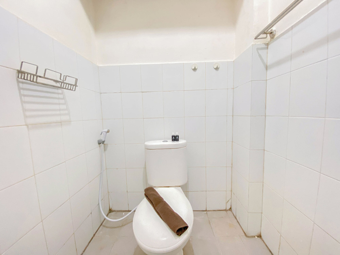 Bathroom 4