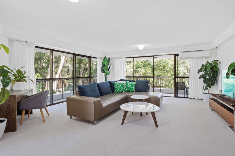 Tranquil 2 Bedroom on Burleigh Headland, Gold Coast