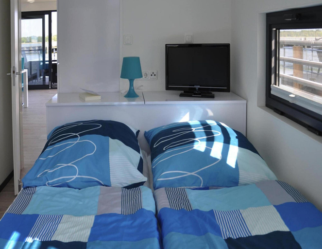 Bedroom, Hausboot Schwimmendes Haus in Ribnitz-damgarten, Vorpommern-Rügen