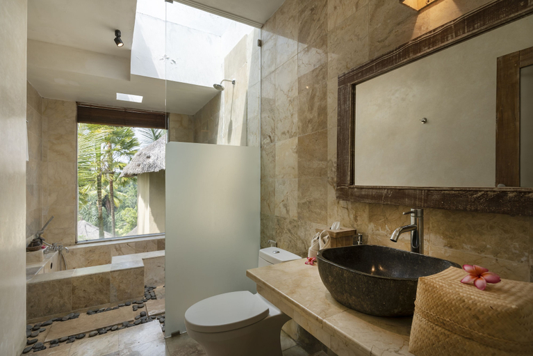 Bathroom 8