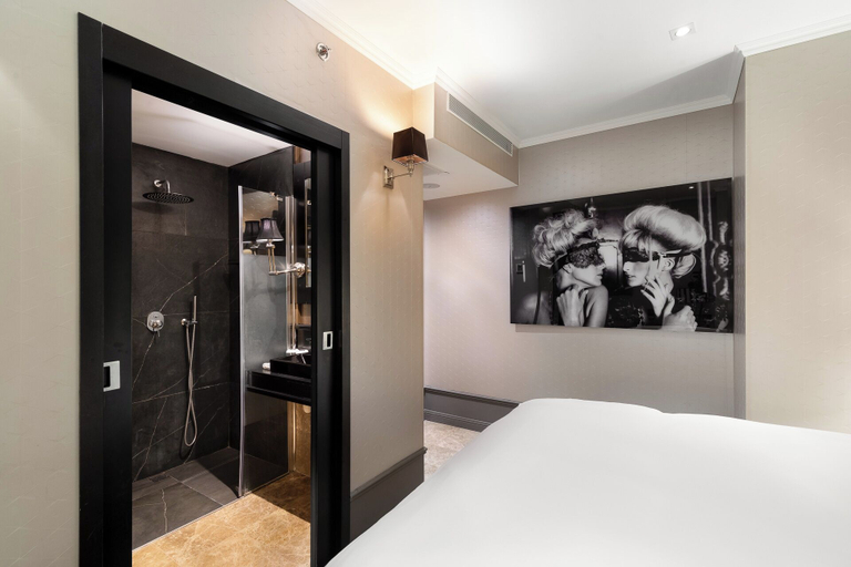 Bedroom 3, Hotel B Berdichevsky