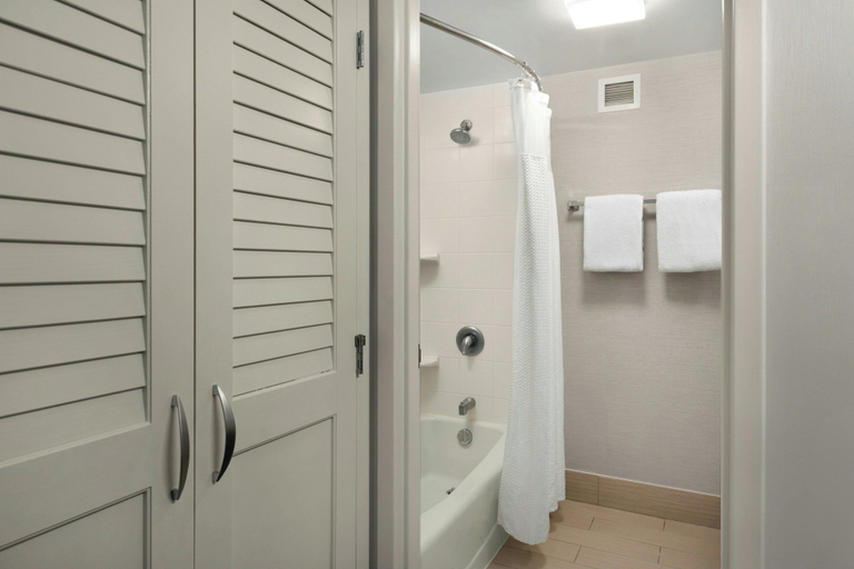 Bathroom 9