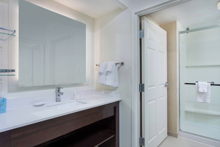 Bathroom 5, Residence Inn By Marriott Knoxville Cedar Bluff, Knox