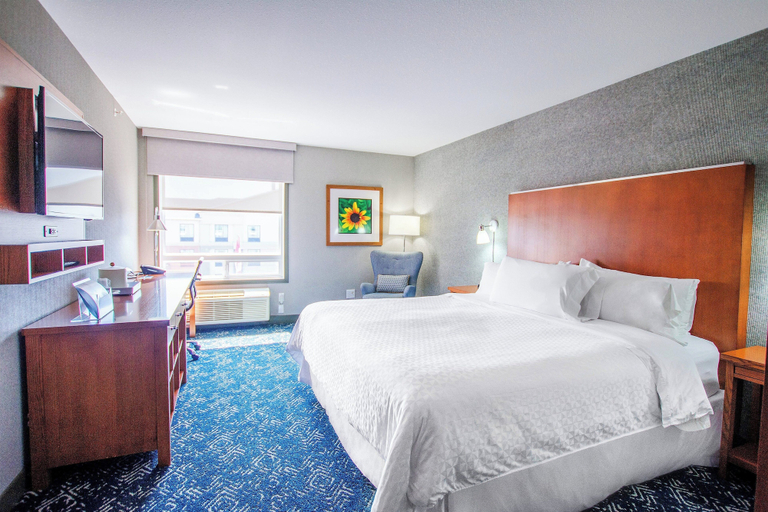 Bedroom 3, Four Points by Sheraton Saskatoon, Division No. 11