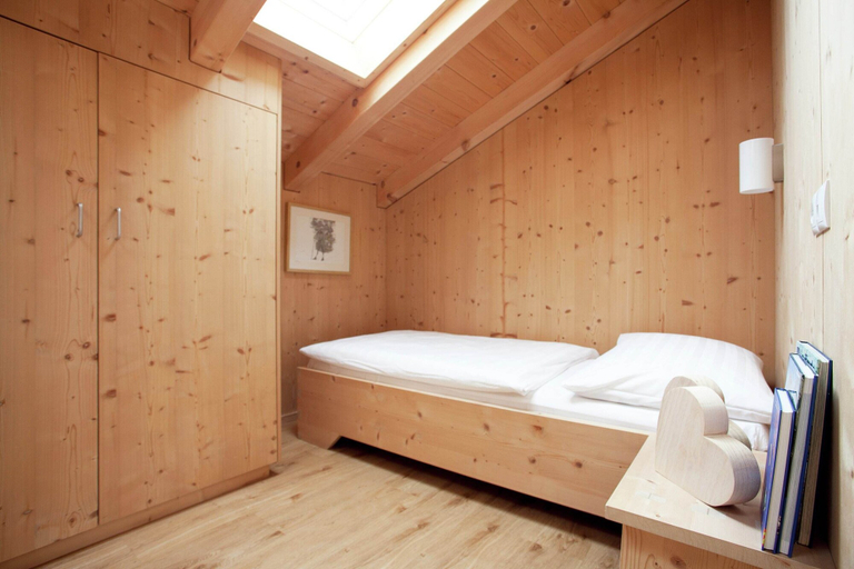Bedroom 3, Apartment in Ramsau Near Ski Bus & Sauna, Schwaz