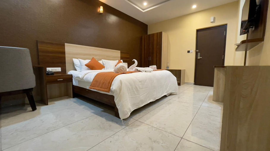 Bedroom 2, Hotel Kino Tree, Bangalore