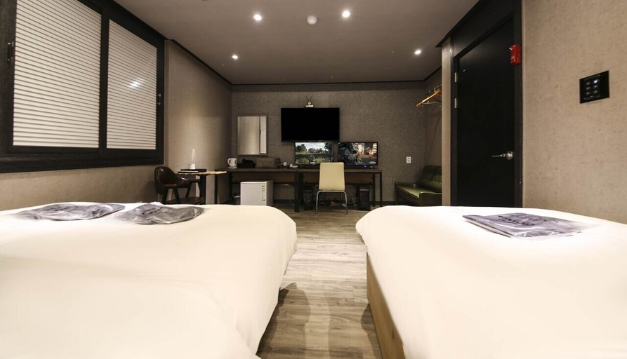 Bedroom 3, Hotelparfe, Cheonan