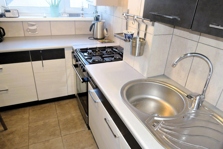 Private kitchen 3, Apartment in Miedzyzdroje Near Baltic Sea, Kamień