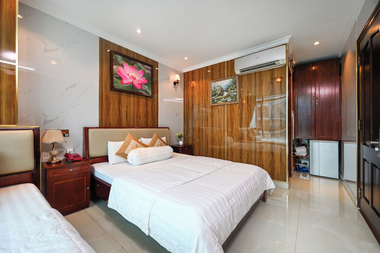 Bedroom 9